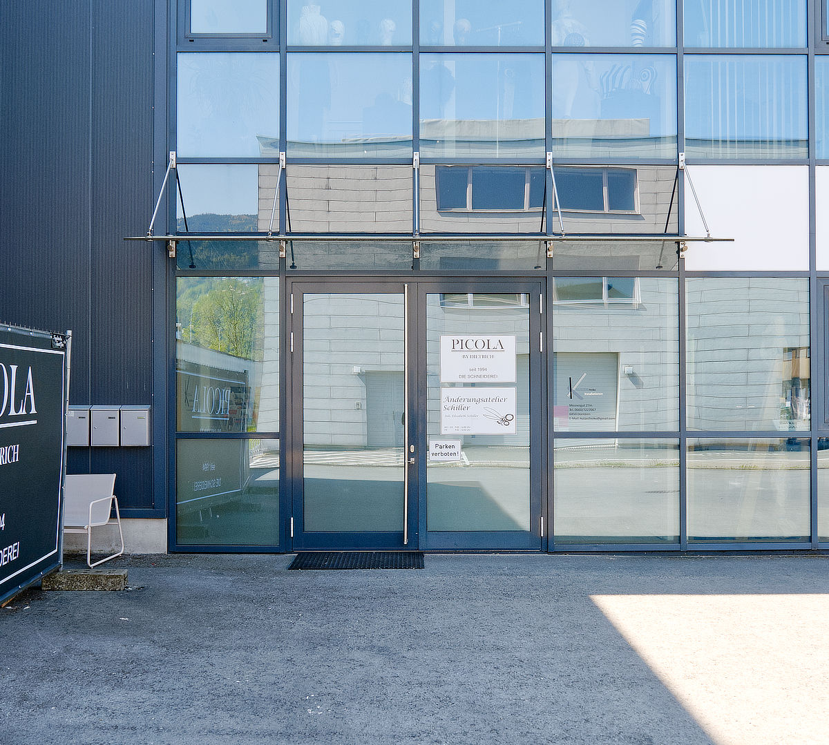 Eingang des Geschäfts